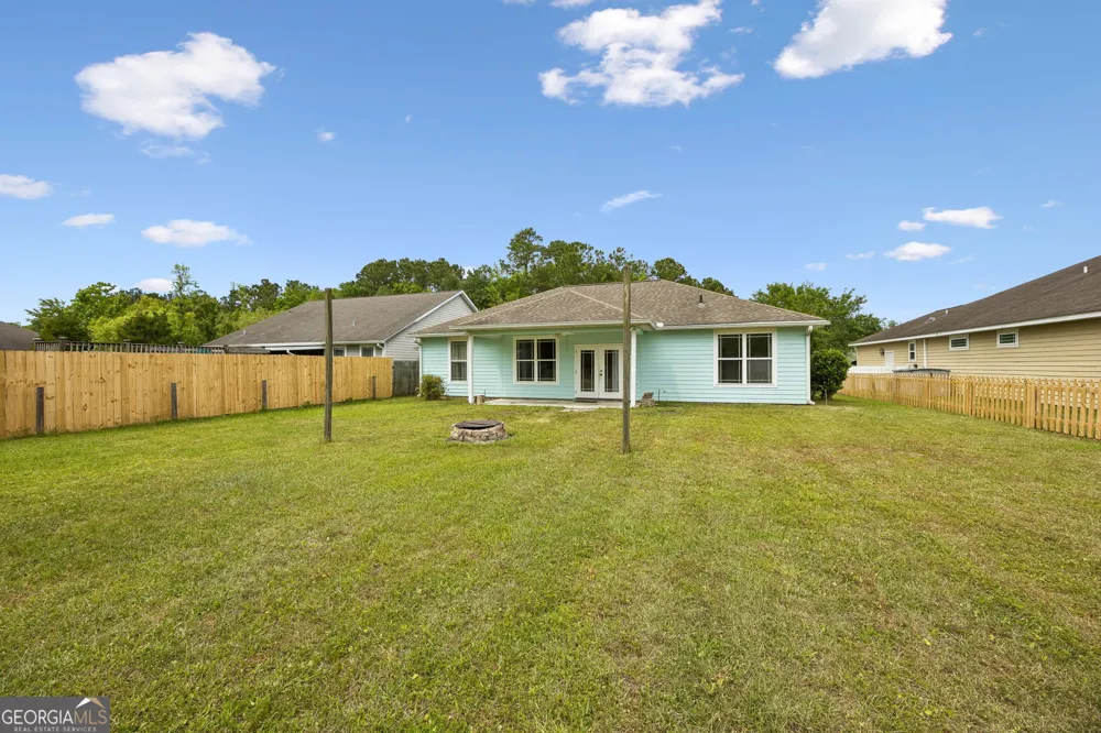 208 Waters Edge DR Kingsland, GA 31548