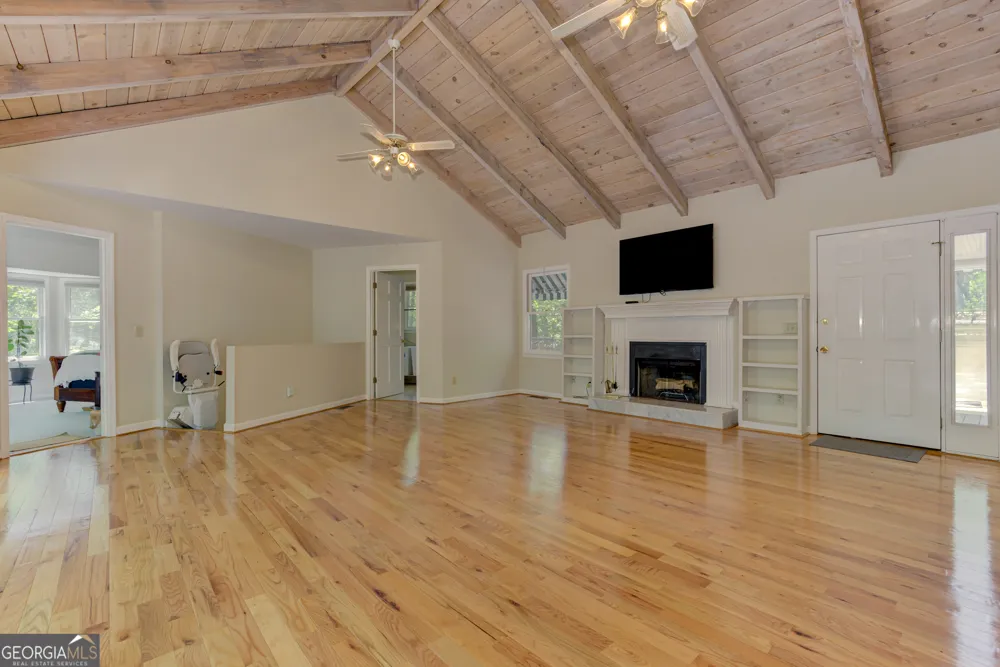 24 Sal Mountain WAY Sautee Nacoochee, GA 30571