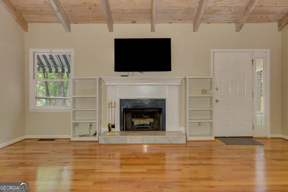 24 Sal Mountain WAY Sautee Nacoochee, GA 30571