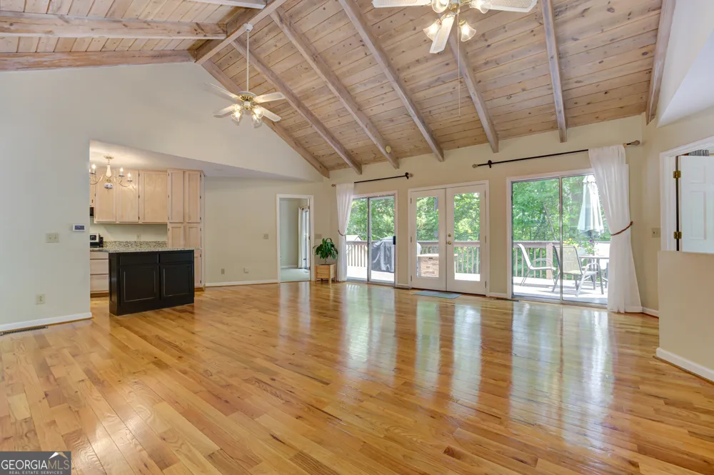 24 Sal Mountain WAY Sautee Nacoochee, GA 30571