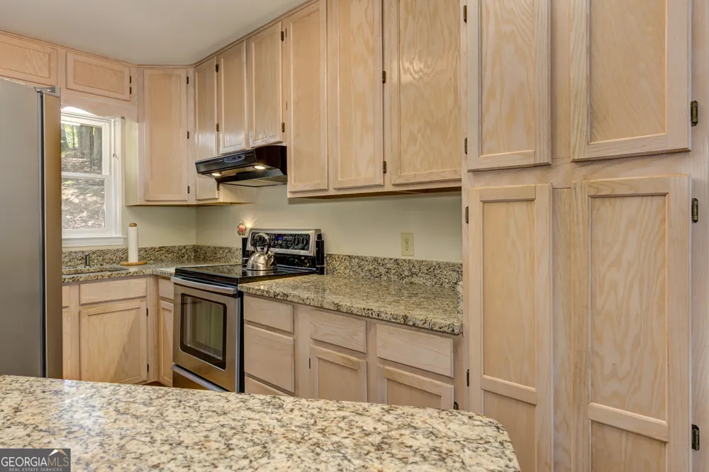 24 Sal Mountain WAY Sautee Nacoochee, GA 30571