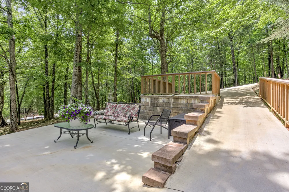 24 Sal Mountain WAY Sautee Nacoochee, GA 30571