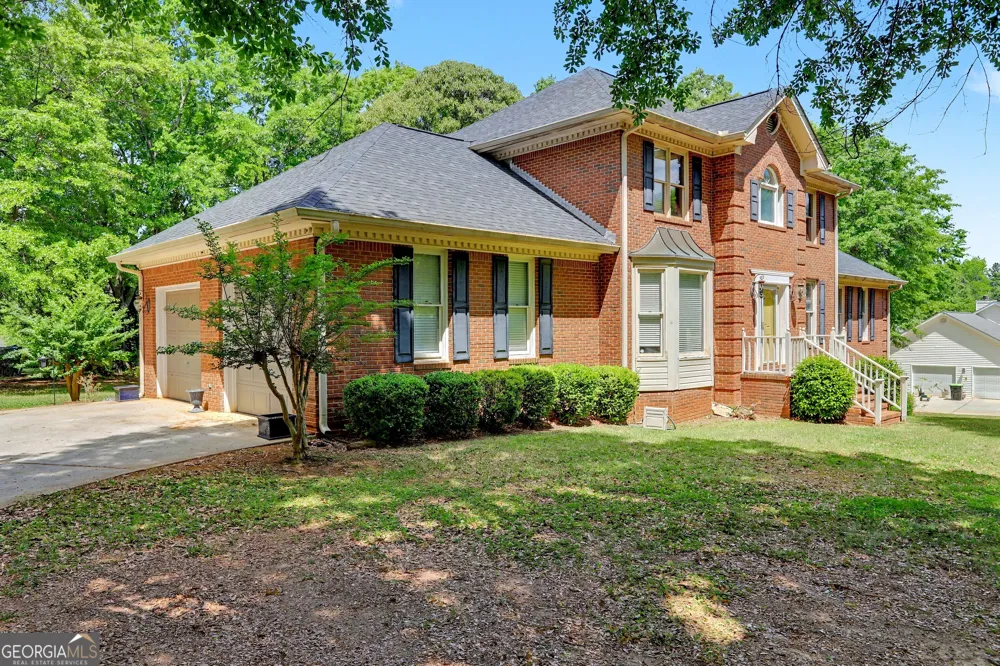 107 Big Oak DR Barnesville, GA 30204