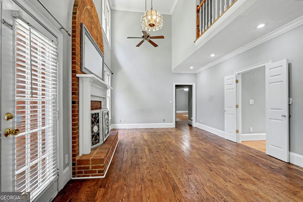 107 Big Oak DR Barnesville, GA 30204