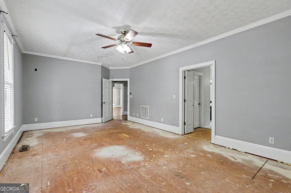 107 Big Oak DR Barnesville, GA 30204