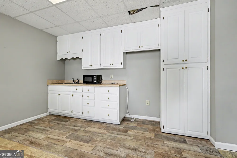 107 Big Oak DR Barnesville, GA 30204
