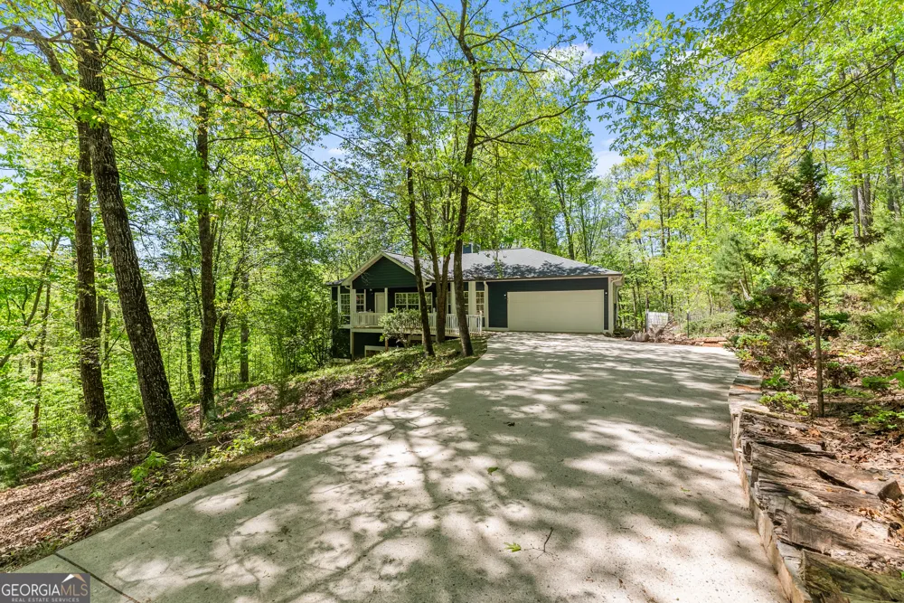 337 Spring Crest RD Cleveland, GA 30528