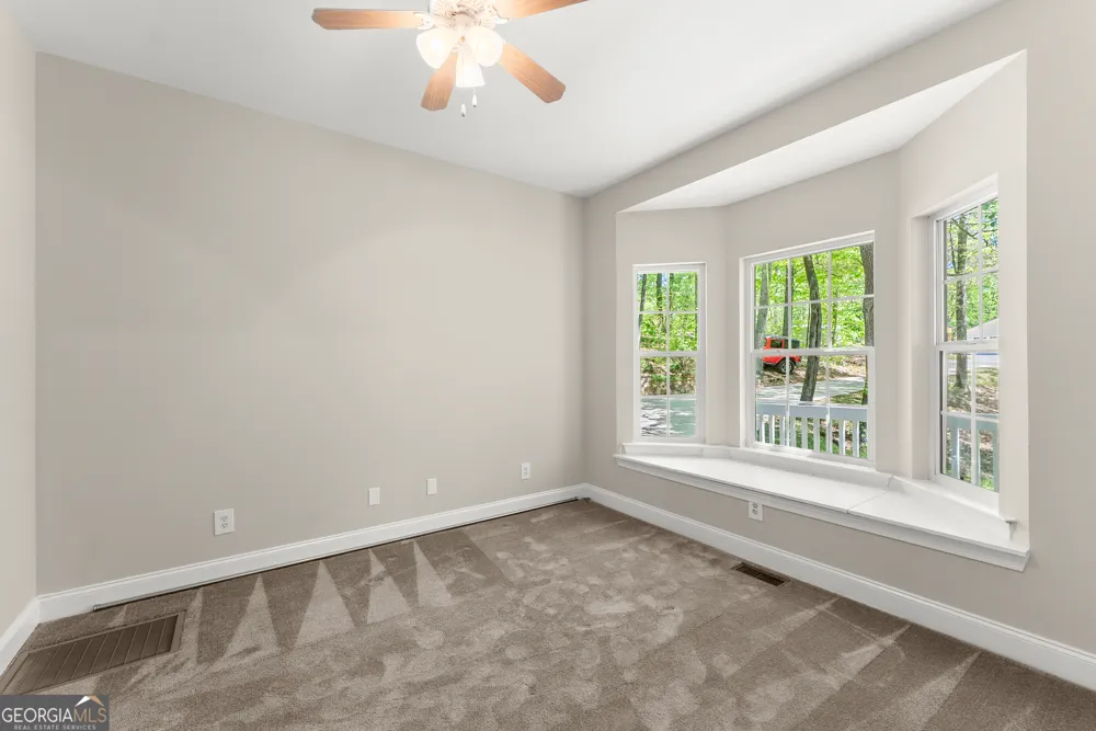 337 Spring Crest RD Cleveland, GA 30528