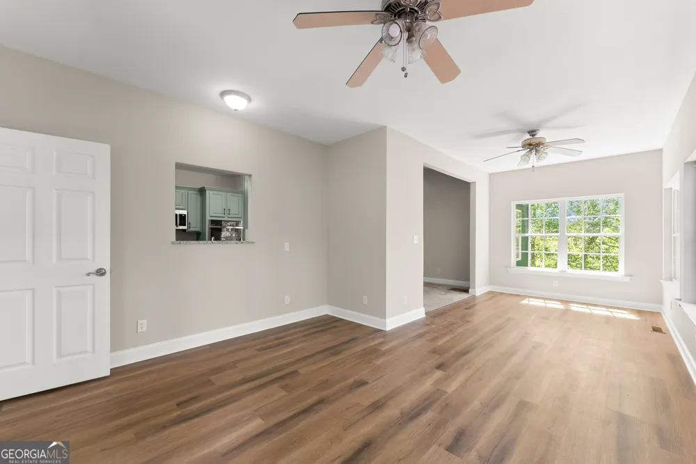 337 Spring Crest RD Cleveland, GA 30528