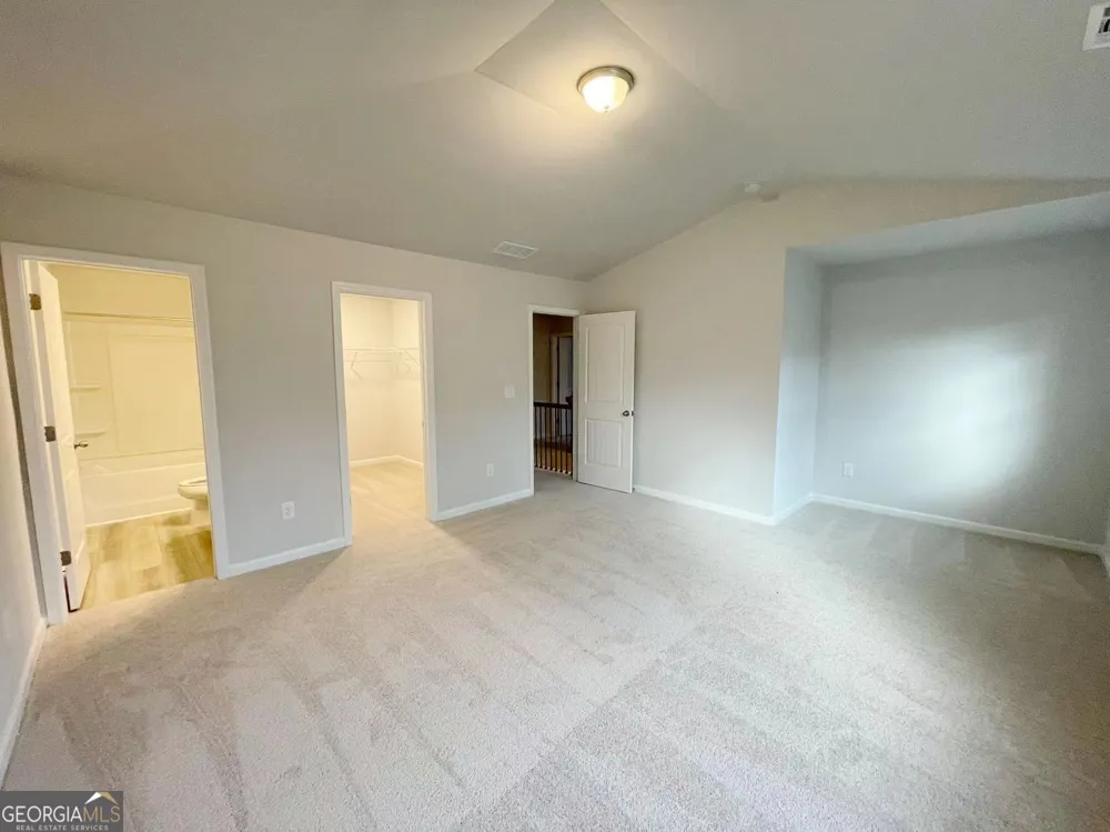 928 Yancey CT Loganville, GA 30052