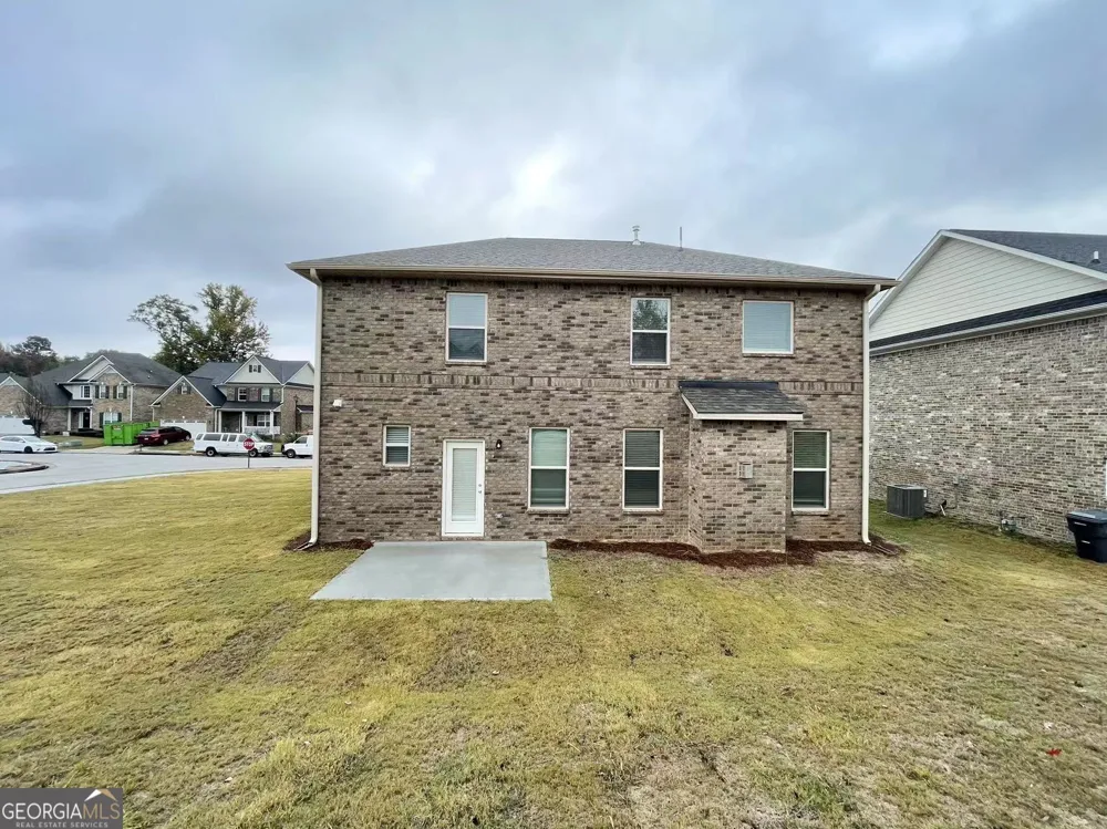 928 Yancey CT Loganville, GA 30052