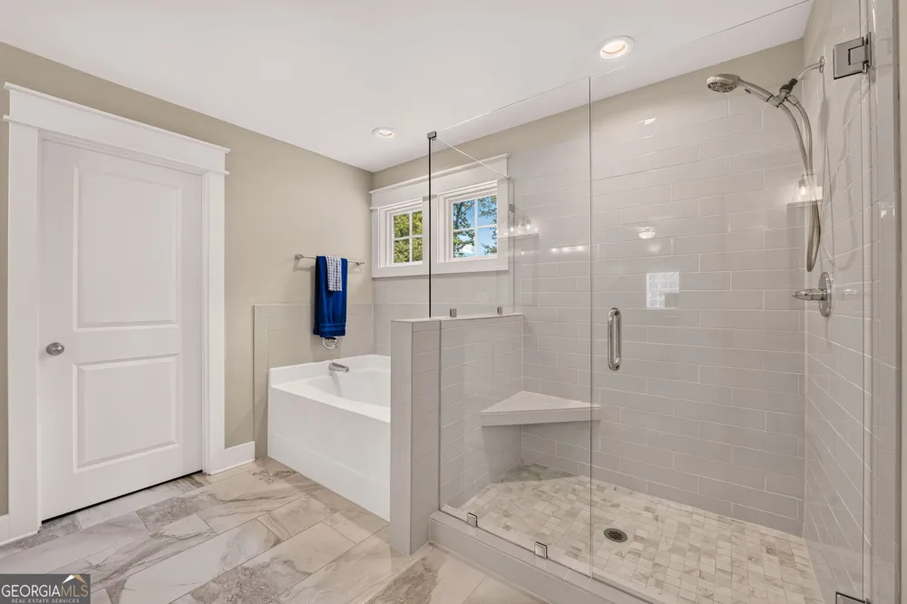 70 Senoia Oaks WAY Senoia, GA 30276