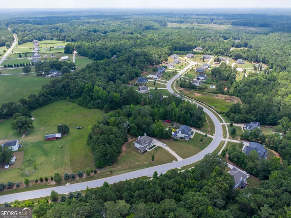 70 Senoia Oaks WAY Senoia, GA 30276