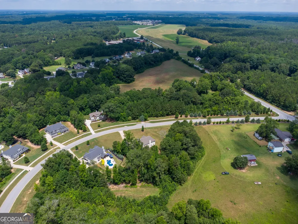70 Senoia Oaks WAY Senoia, GA 30276