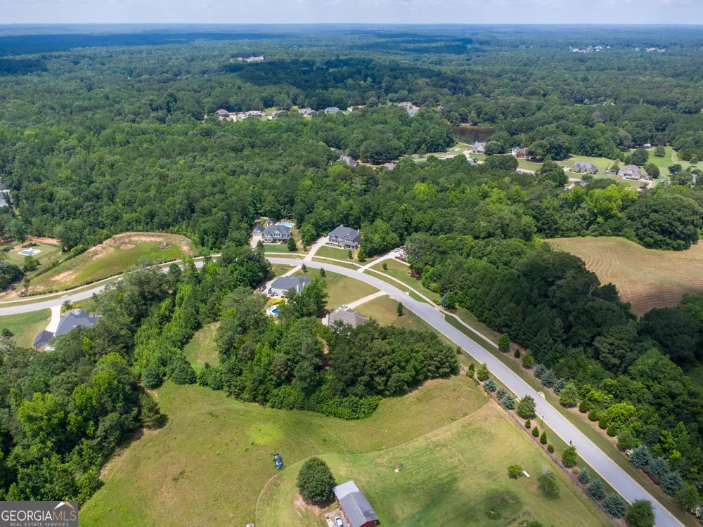 70 Senoia Oaks WAY Senoia, GA 30276
