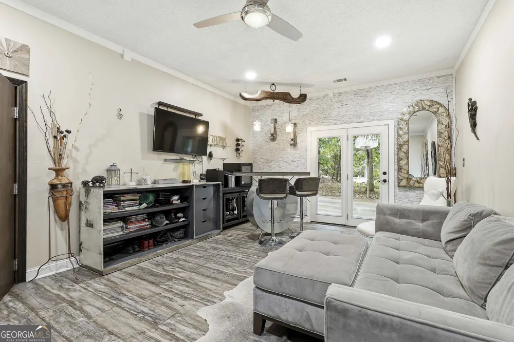 105 Crimson RDG Tyrone, GA 30290