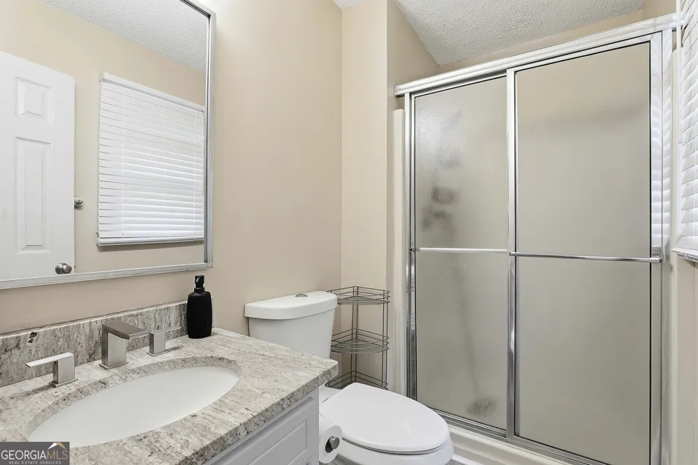 105 Crimson RDG Tyrone, GA 30290