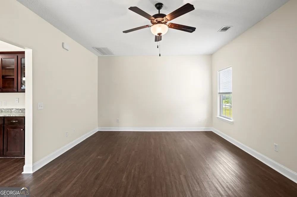 267 Alcott CIR Hinesville, GA 31313