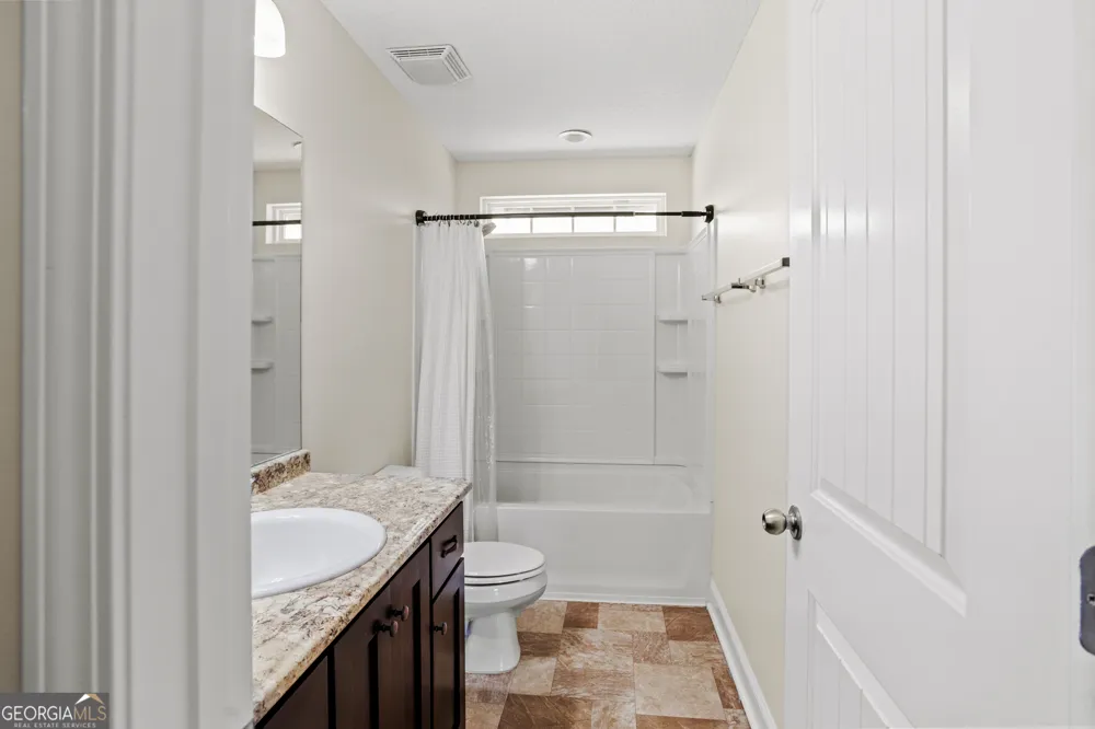 267 Alcott CIR Hinesville, GA 31313