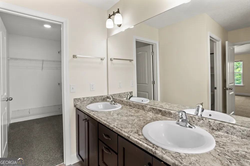 267 Alcott CIR Hinesville, GA 31313
