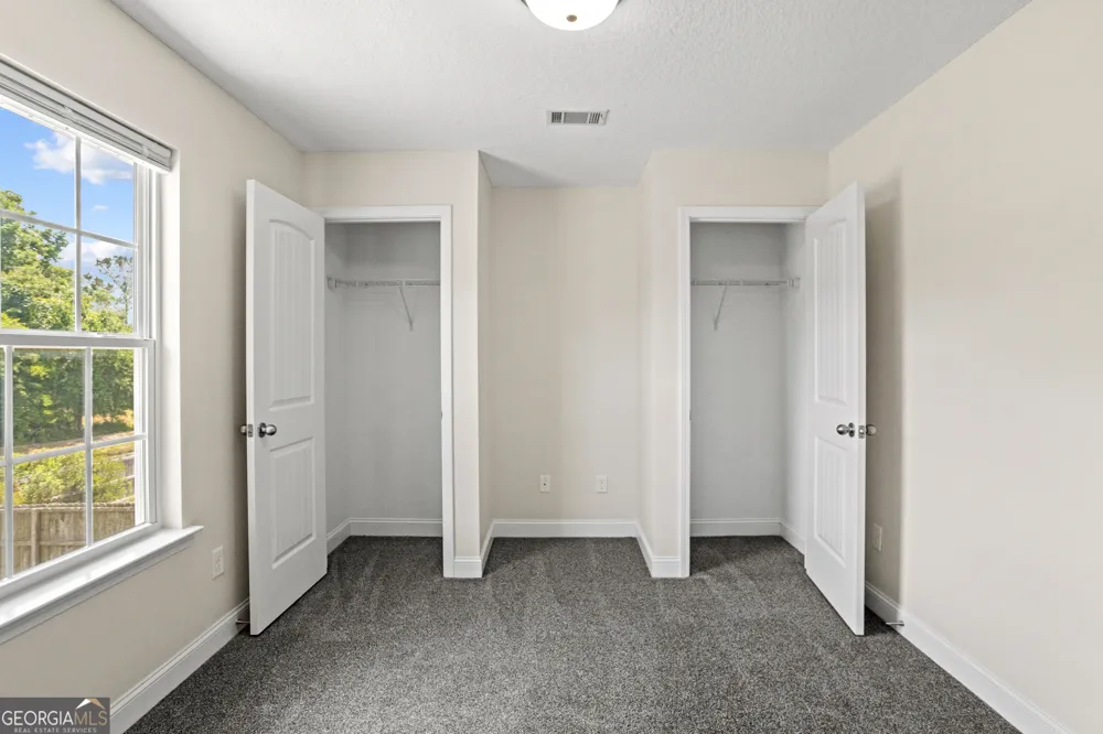 267 Alcott CIR Hinesville, GA 31313