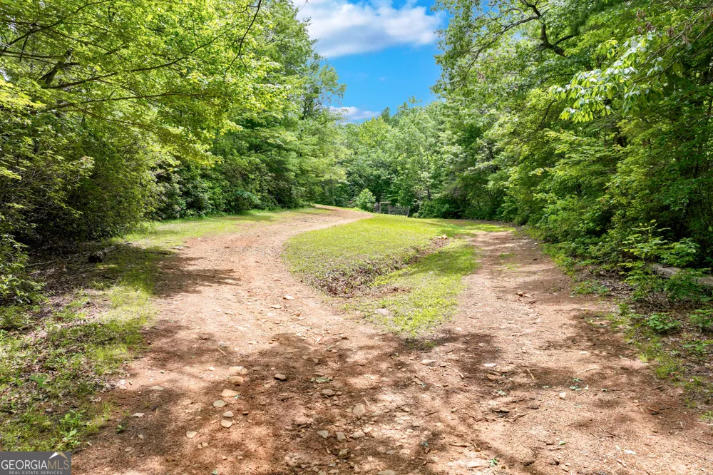 2001 Chimney Mountain Flats TRL Clarkesville, GA 30523