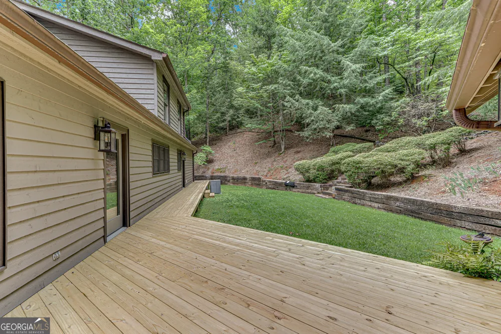 2001 Chimney Mountain Flats TRL Clarkesville, GA 30523