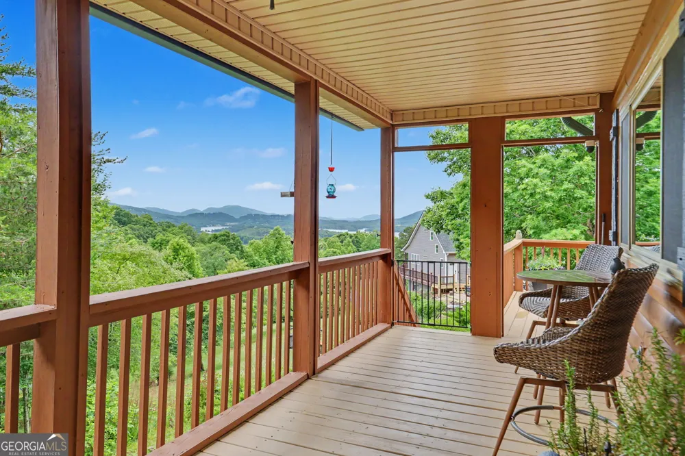 115 Dan Knob Overlook Hayesville, NC 28904