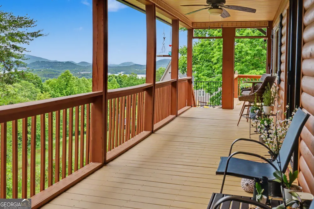115 Dan Knob Overlook Hayesville, NC 28904