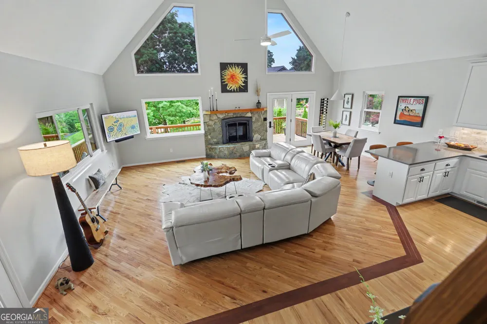 115 Dan Knob Overlook Hayesville, NC 28904