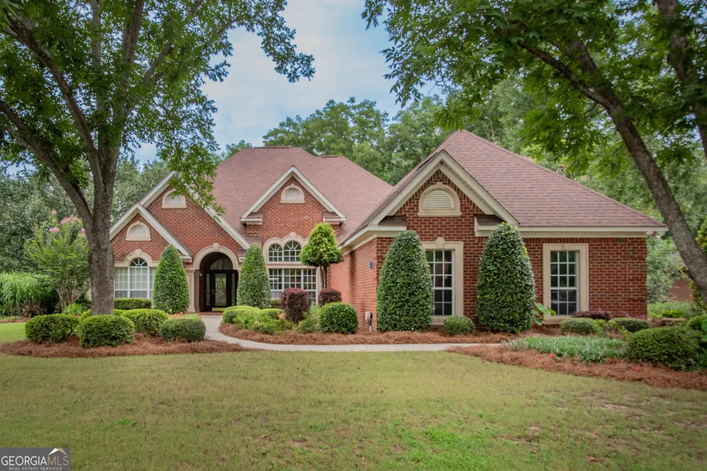 107 Arbor LN Centerville, GA 31028