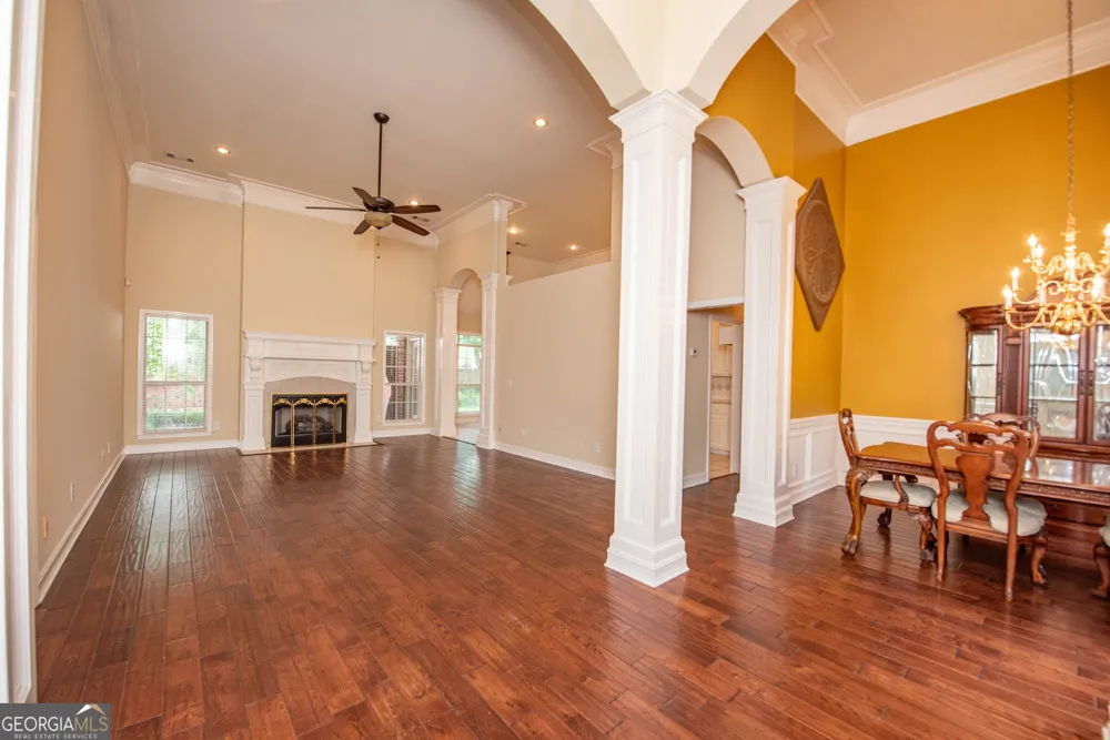 107 Arbor LN Centerville, GA 31028