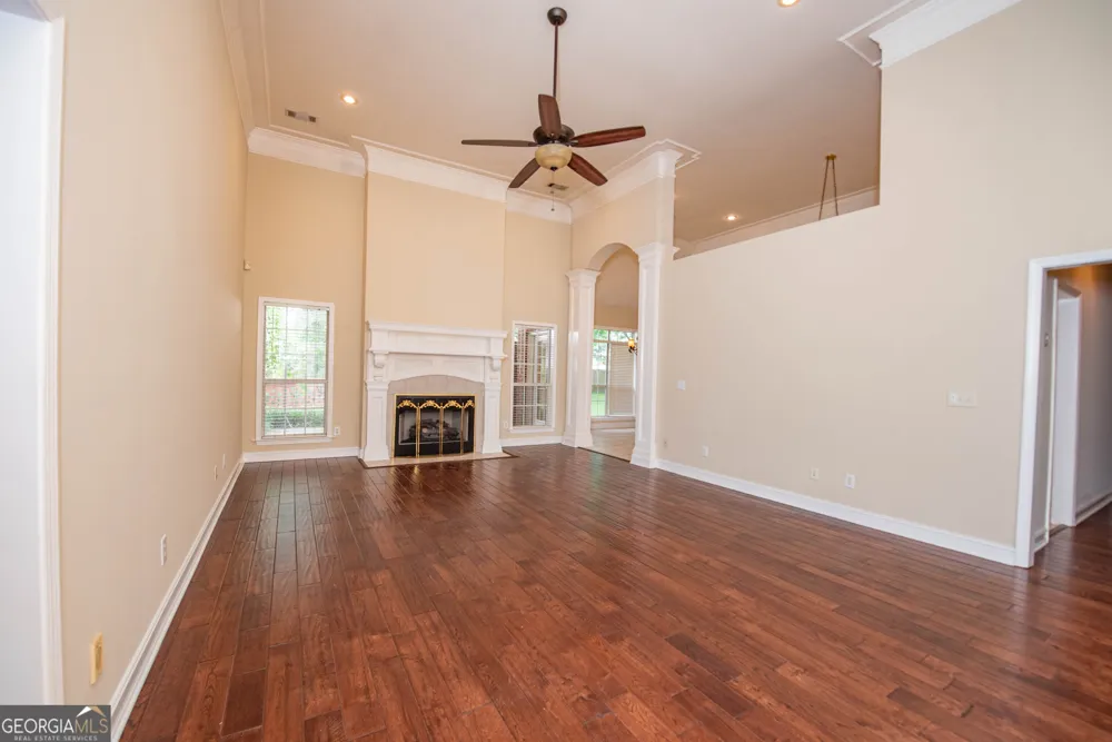 107 Arbor LN Centerville, GA 31028
