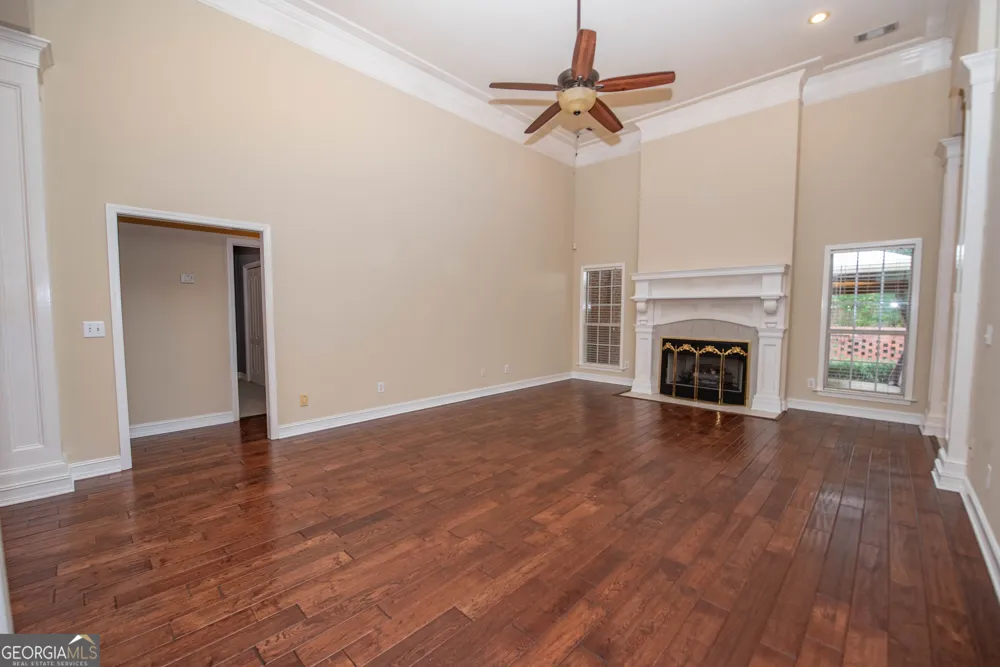 107 Arbor LN Centerville, GA 31028
