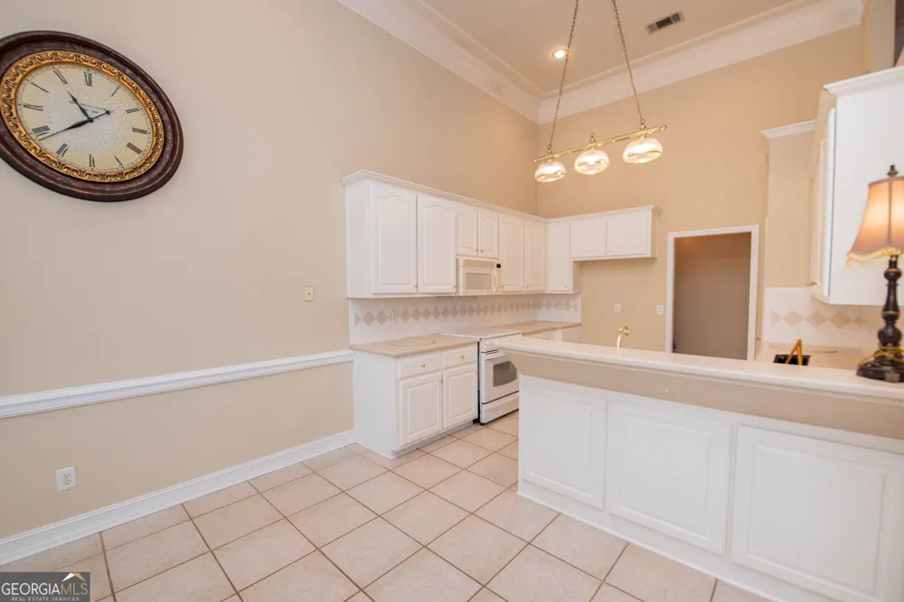107 Arbor LN Centerville, GA 31028