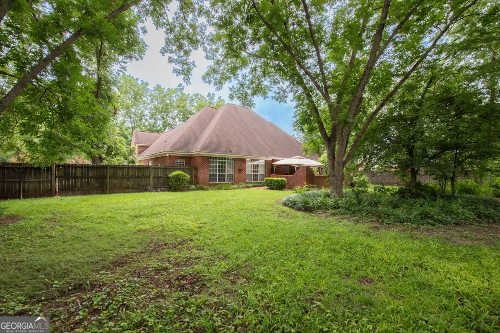 107 Arbor LN Centerville, GA 31028