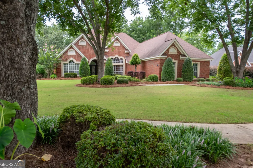 107 Arbor LN Centerville, GA 31028