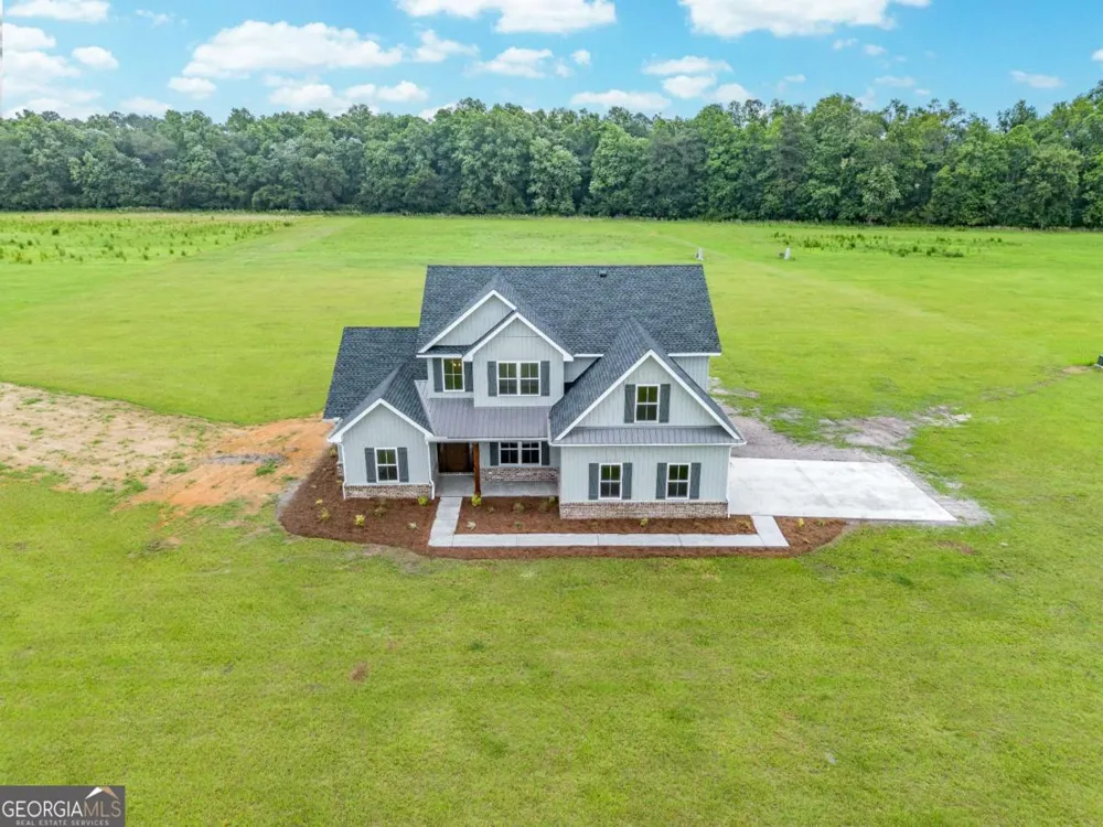 3574 Highway 121 Blackshear, GA 31516