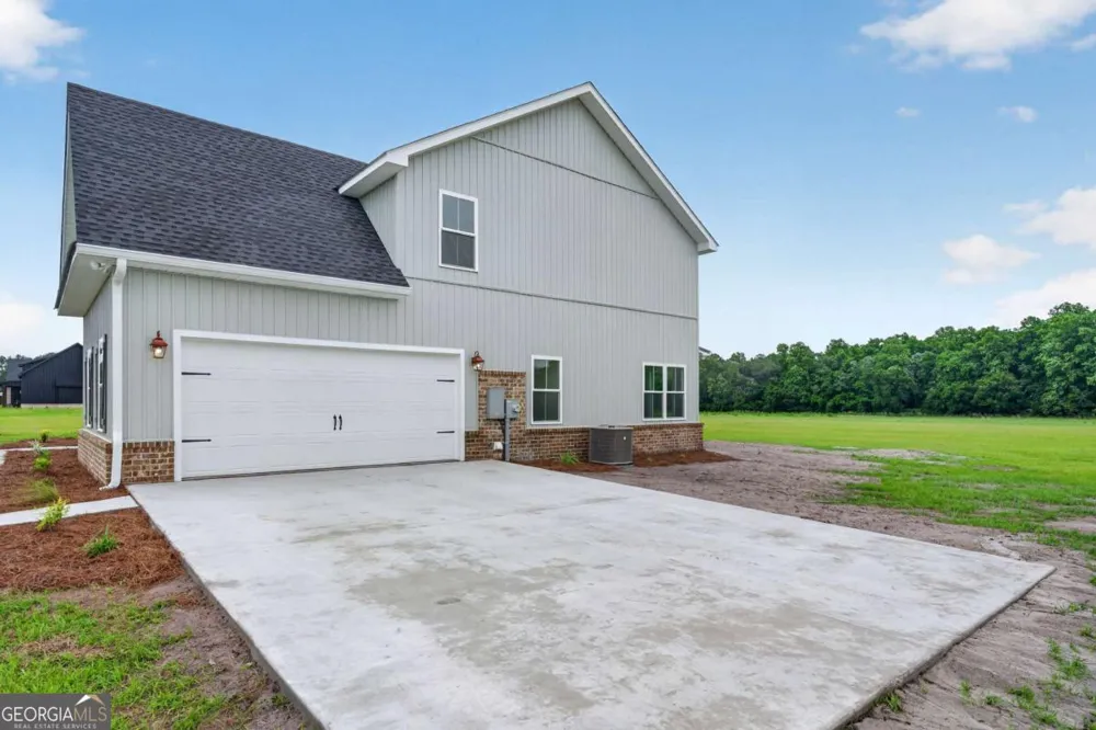 3574 Highway 121 Blackshear, GA 31516