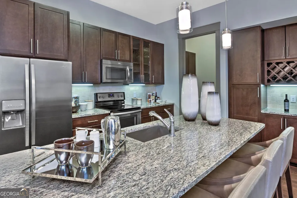 4600 Roswell RD Sandy Springs, GA 30342