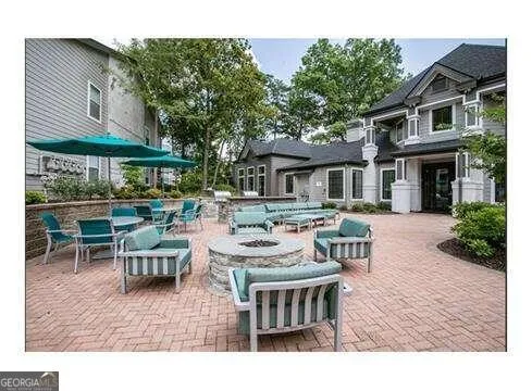 100 Dunwoody Gables DR Dunwoody, GA 30338