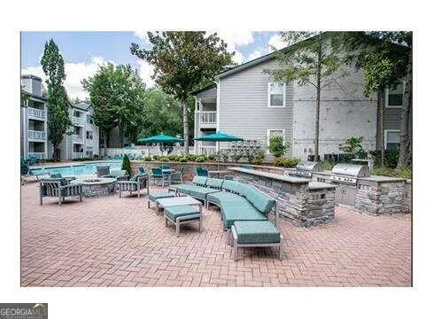 100 Dunwoody Gables DR Dunwoody, GA 30338