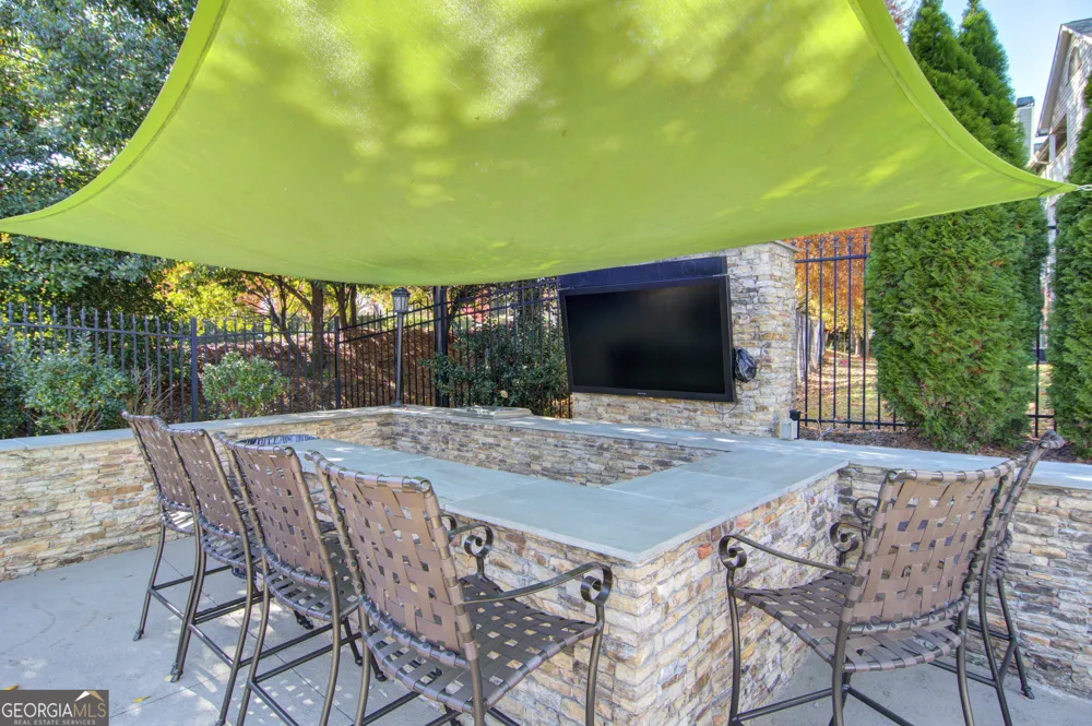 1970 Peachford RD Dunwoody, GA 30338