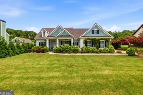 2200 Avalon DR