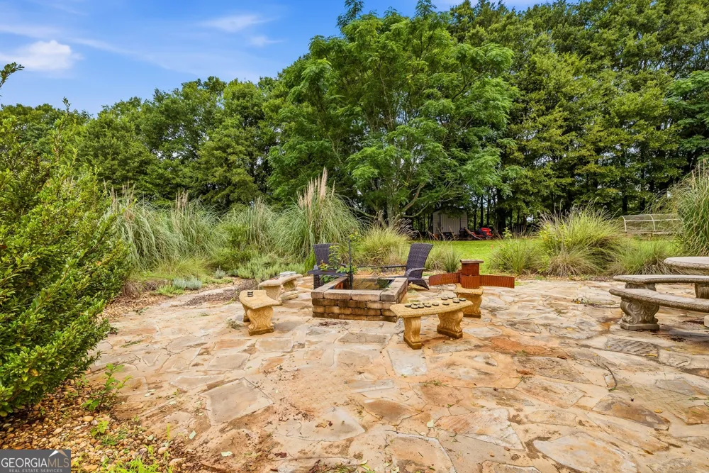 2200 Avalon DR Bogart, GA 30622
