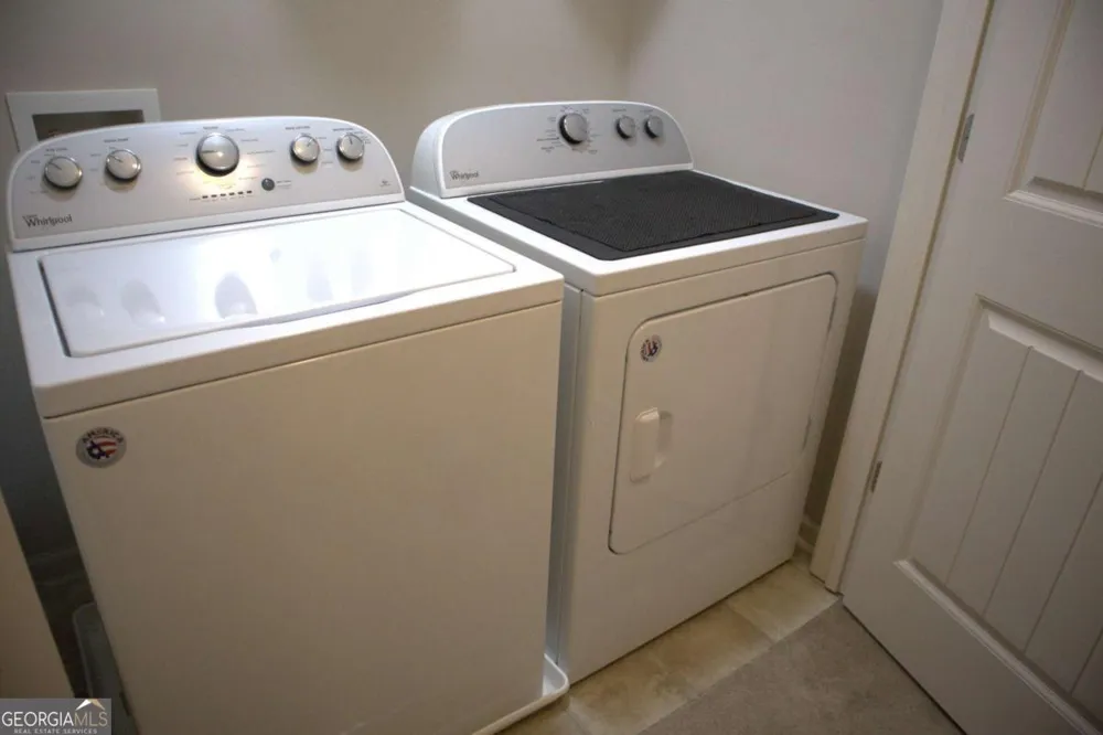 1740 Snapping CT Winder, GA 30680