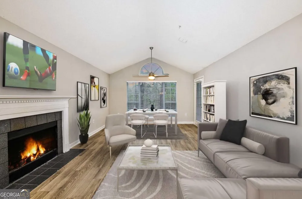 9200 Roberts DR Sandy Springs, GA 30350