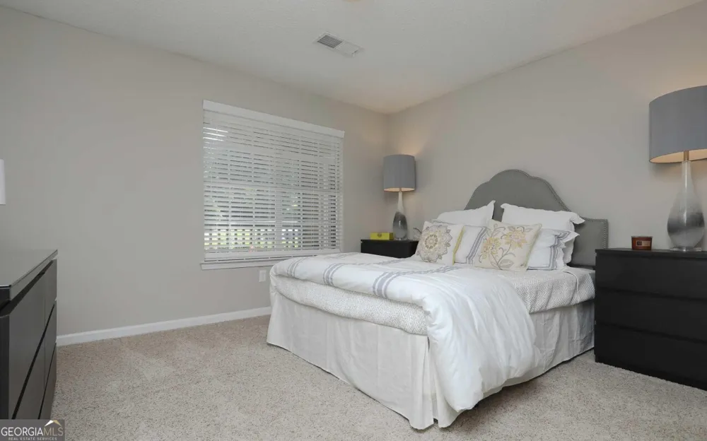 9200 Roberts DR Sandy Springs, GA 30350
