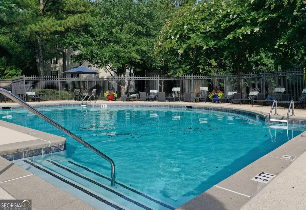 9200 Roberts DR Sandy Springs, GA 30350