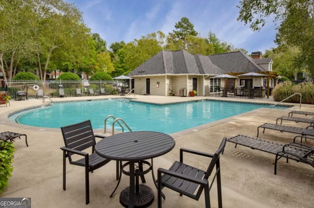 9200 Roberts DR Sandy Springs, GA 30350